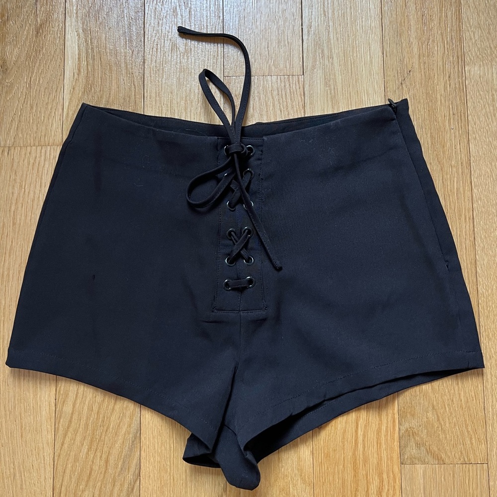 BLVD high waisted polyester shorts